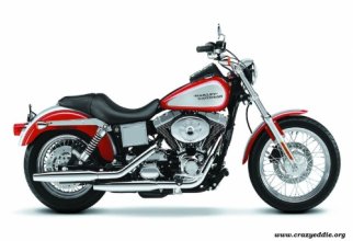 Harley Davidson motorcycles (62 wallpapers)