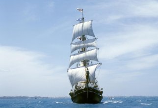 Ships Wallpapers Pack (58 обоев)