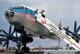 Ту-114 — самый комфортный советский самолет! (6 фото + 1 видео)